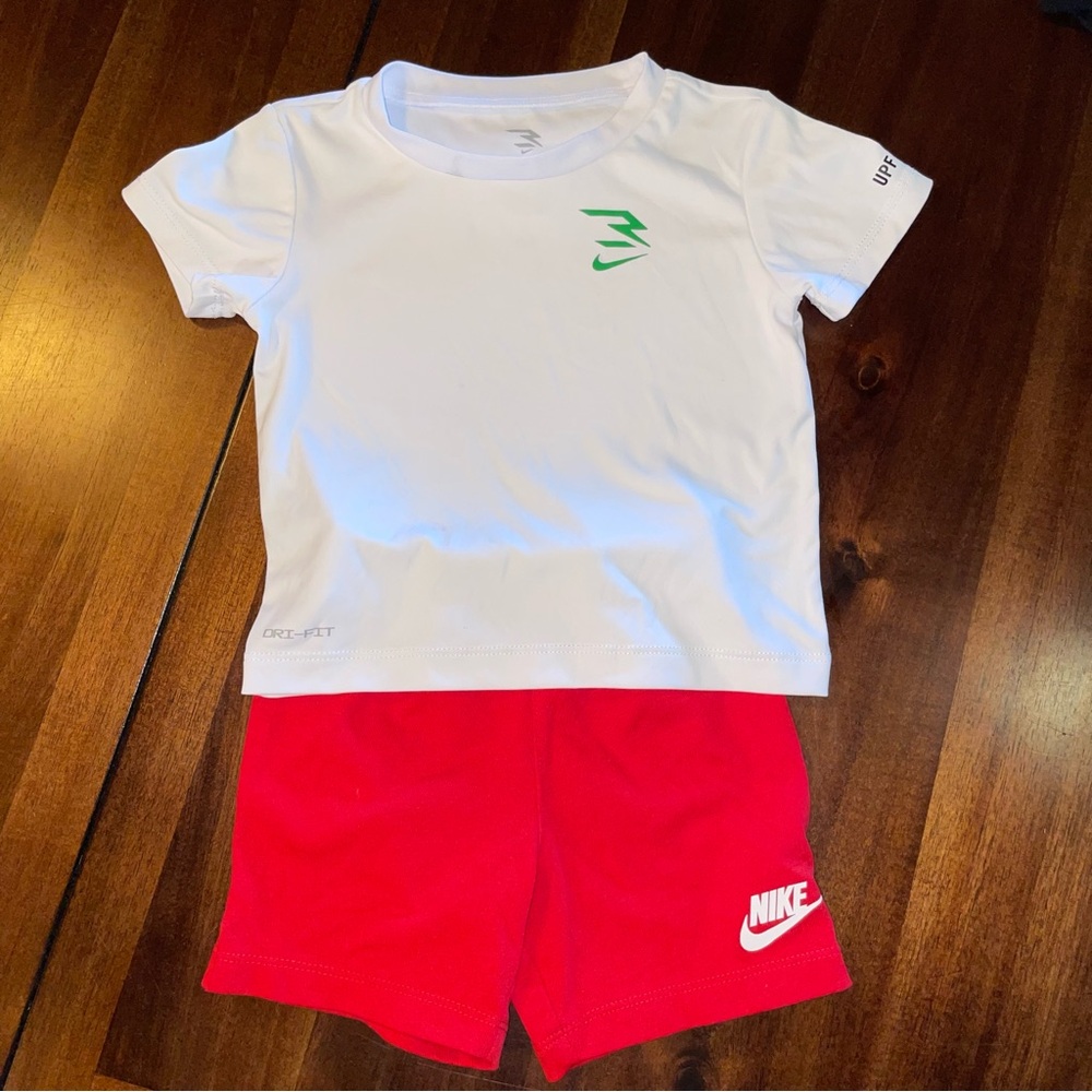 Nike White and Red Kids Dri-FIT Set!